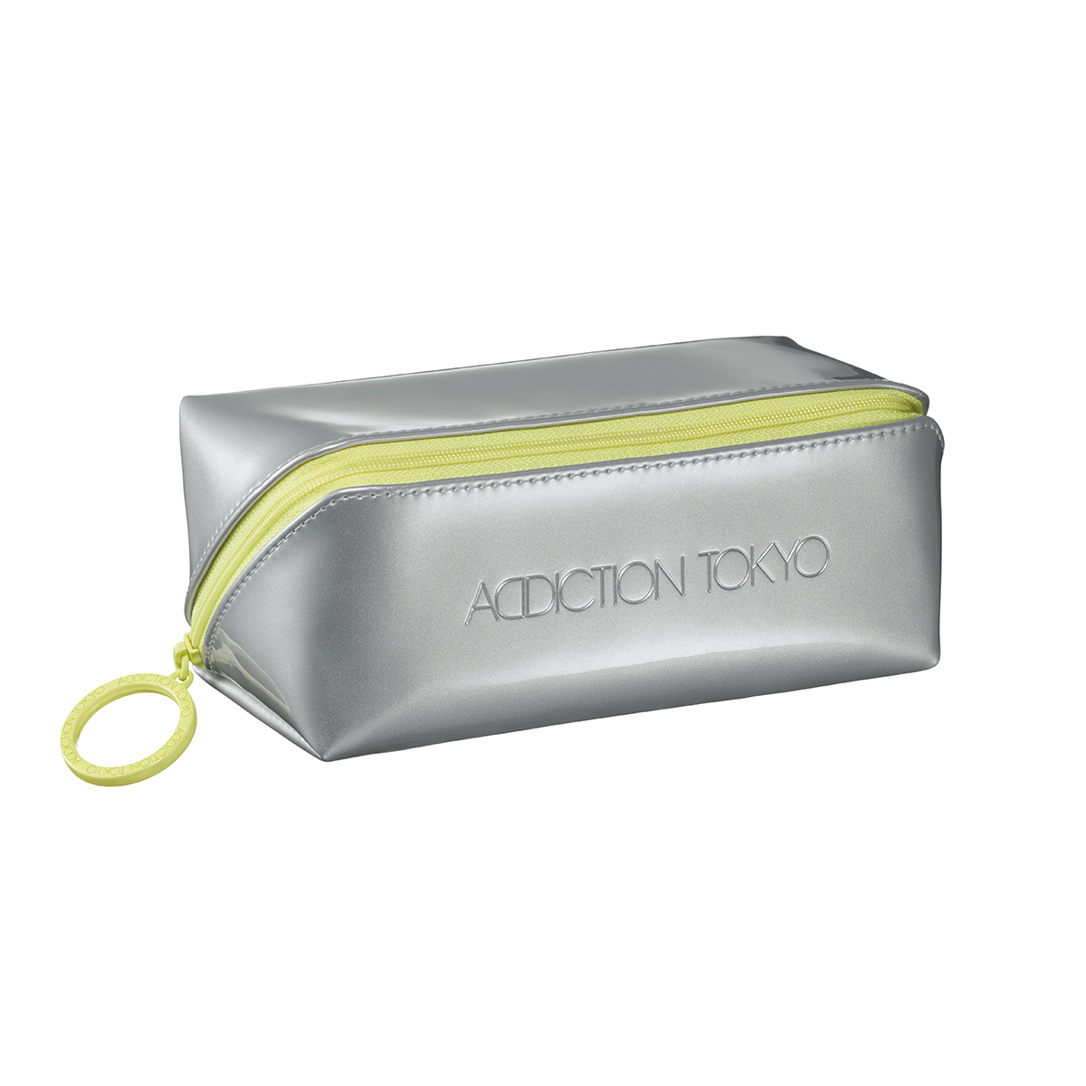 Foundation: 001 Porcelain Pink